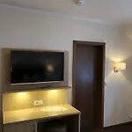 호텔 Hotel-restaurant Zum Schuetzen