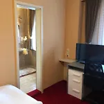Hotel-restaurant Zum Schuetzen 호텔 3*