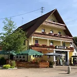 Hotel-restaurant Zum Schuetzen 바이에르스브론