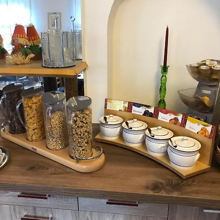 Otel Hotel-restaurant Zum Schuetzen 3*