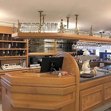 Hotel-restaurant Zum Schuetzen Otel