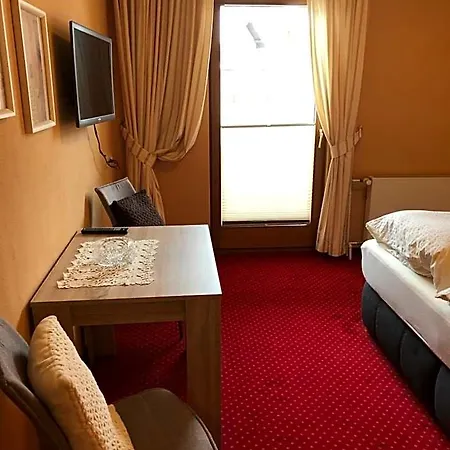 Otel Hotel-restaurant Zum Schuetzen Baiersbronn